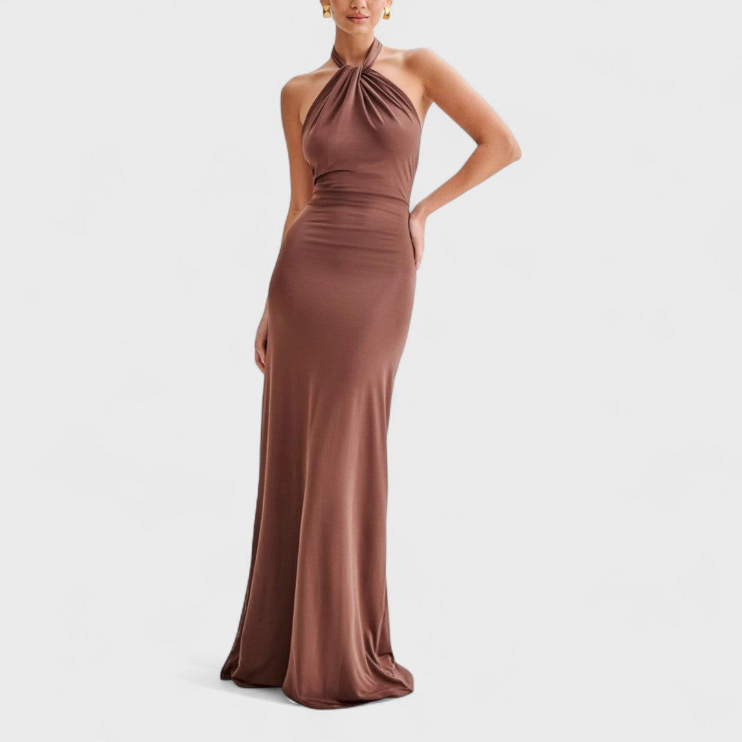 Klara – Vestido de Seda Curvado con Cuello Halter