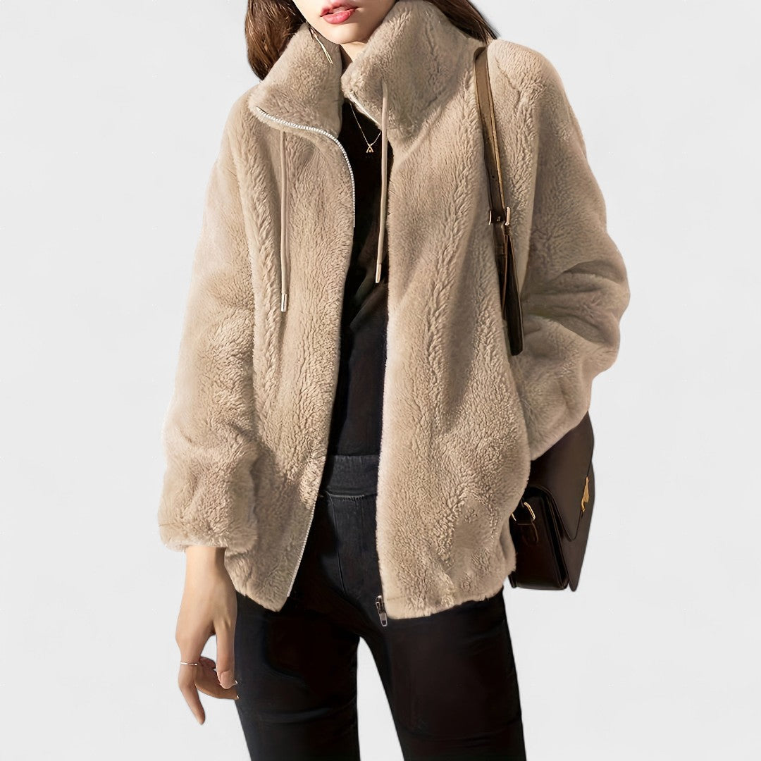 Mila | Chaqueta de Felpa de Lujo con Cremallera