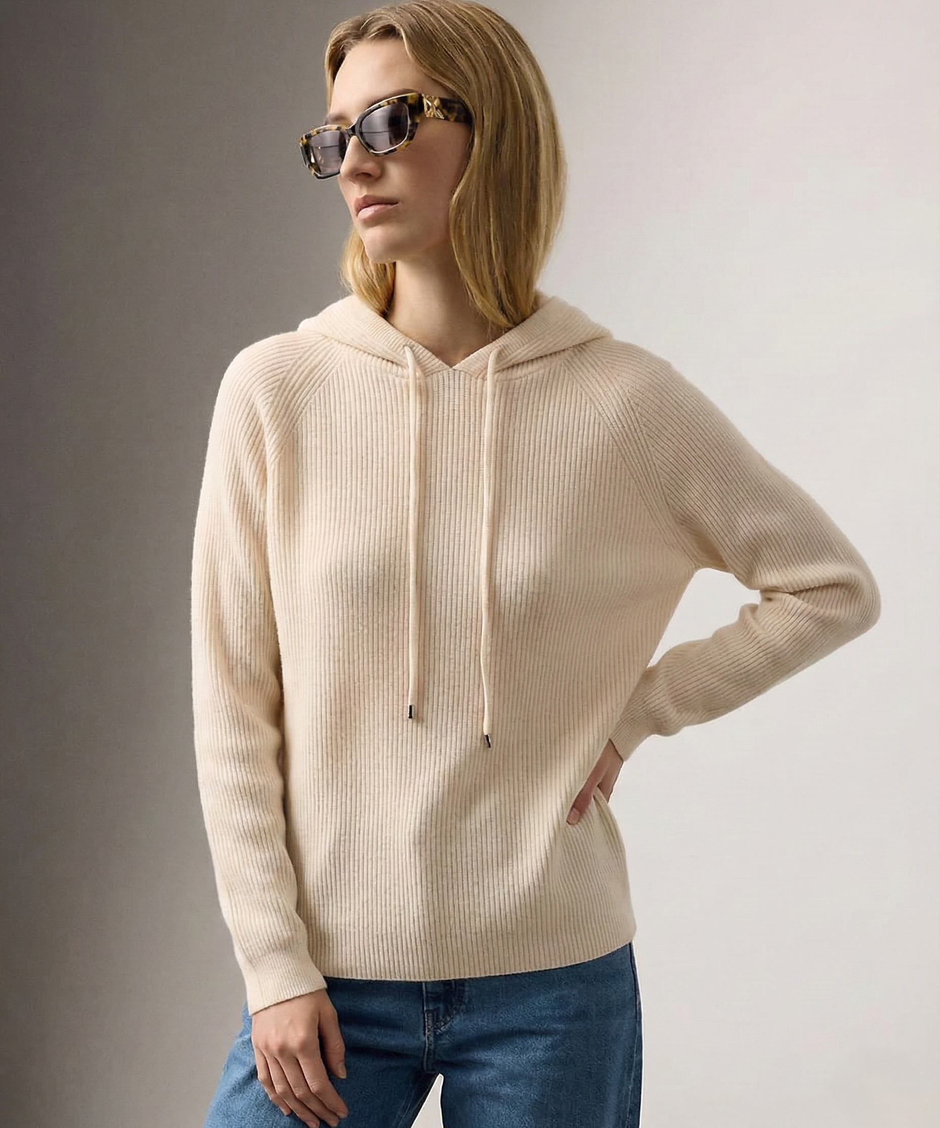 Sudadera Clásica para Mujeres del Centro