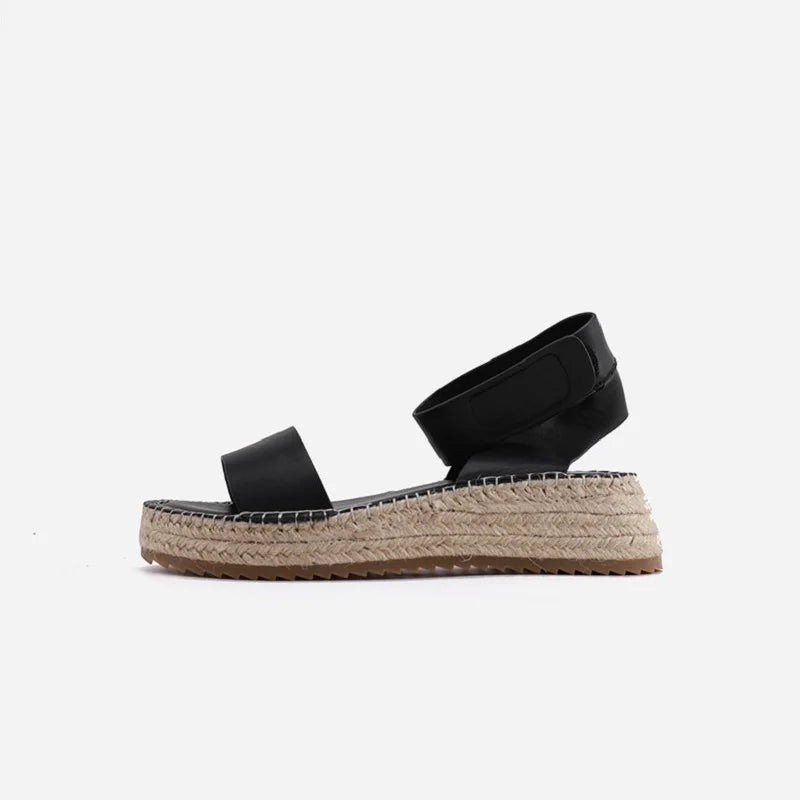 Sandalias Clásicas de Cuero para Mujer con Tira