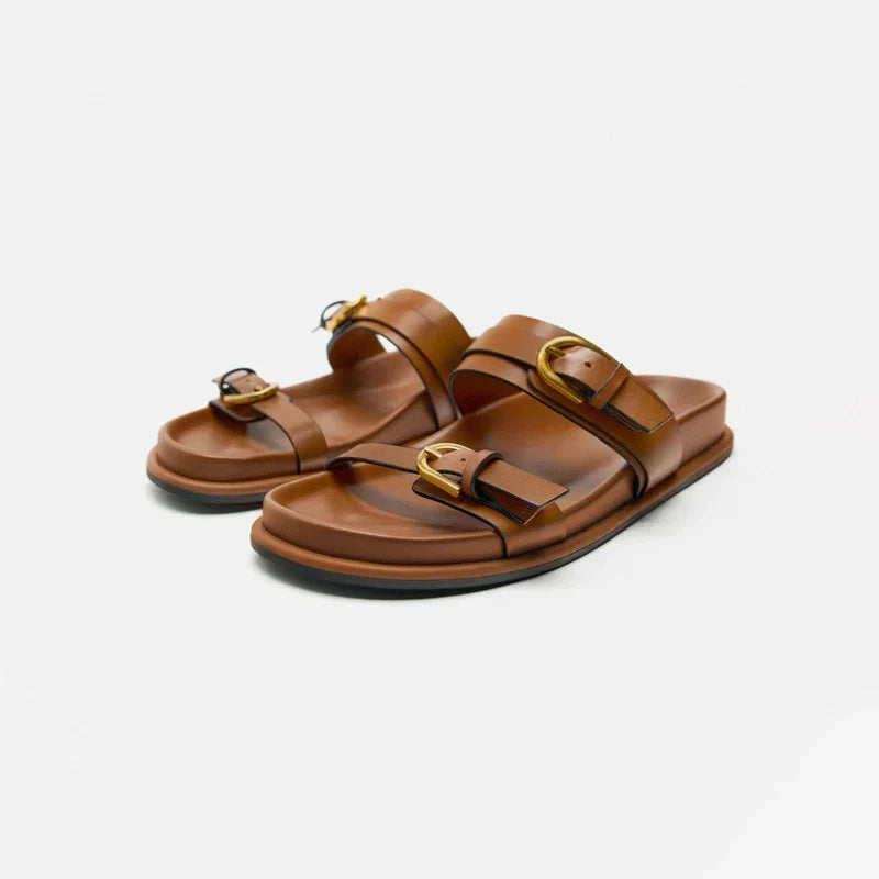 Sandalias de Cuero Lucia Buckle