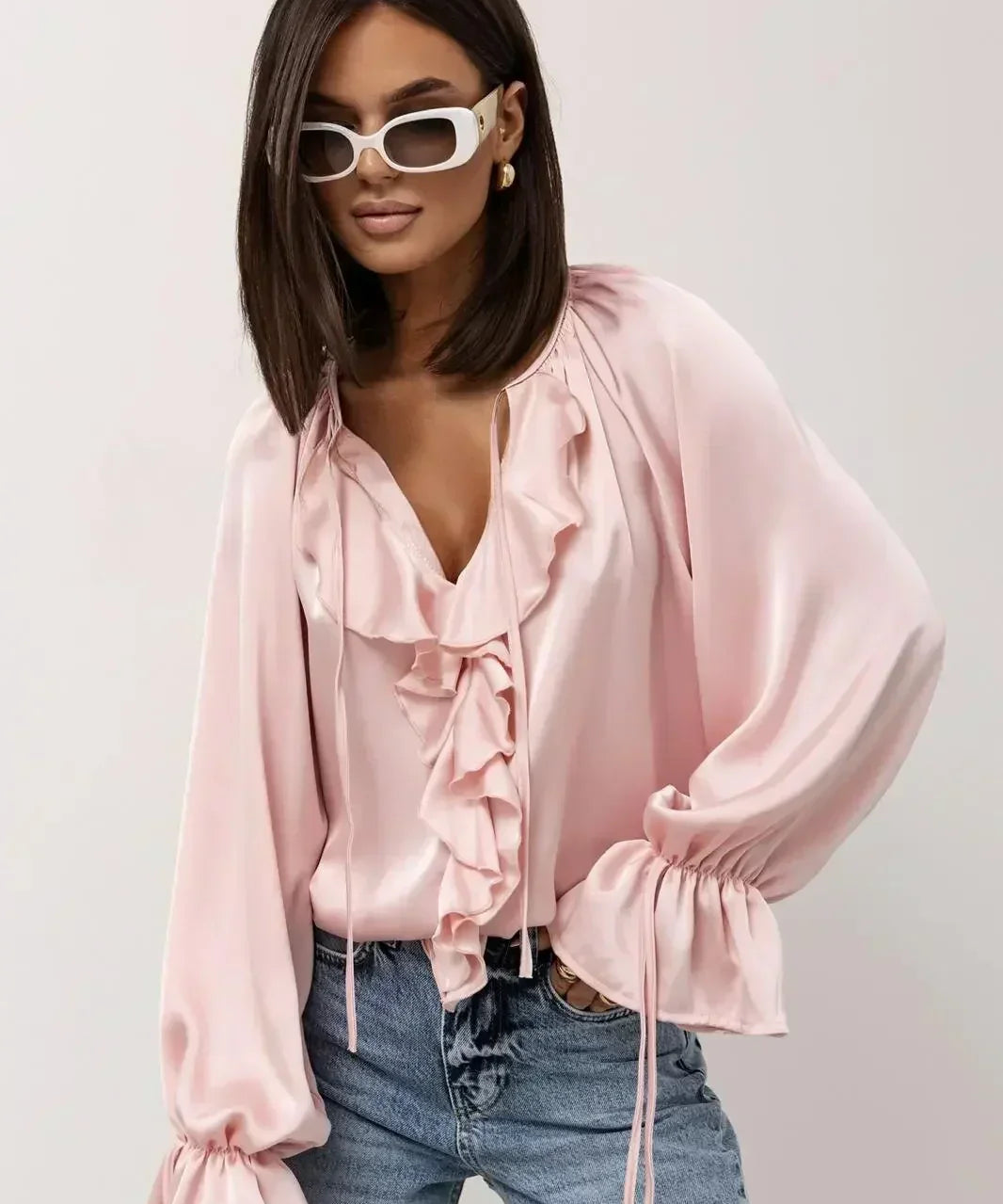 Blusa de Satén Liora con Volantes