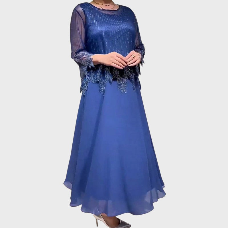 Amália | Vestido de Noche con Cuerpo de Encaje